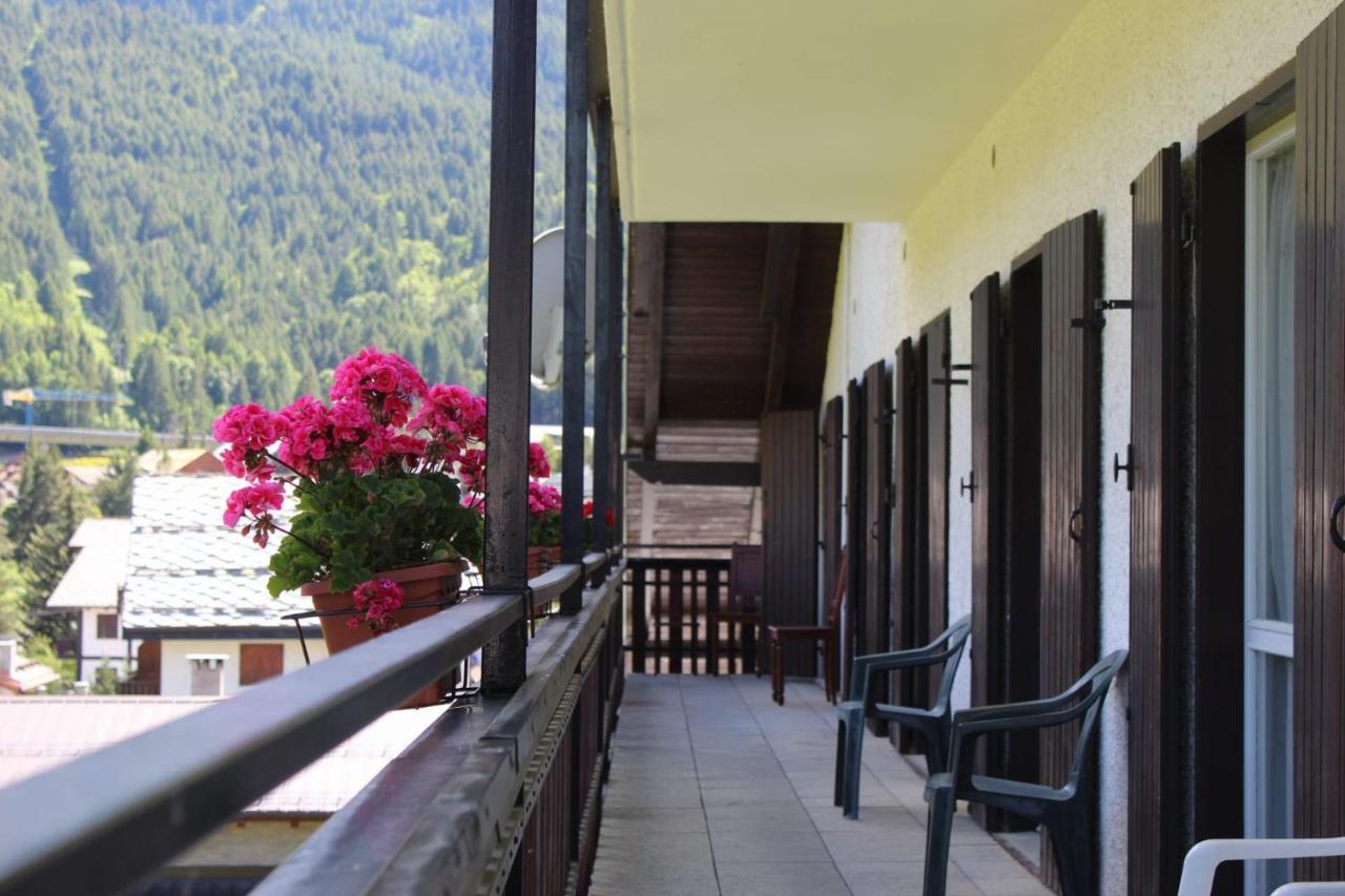 Casa Per Ferie Beatorosaz Hotel Cesana Torinese Eksteriør billede