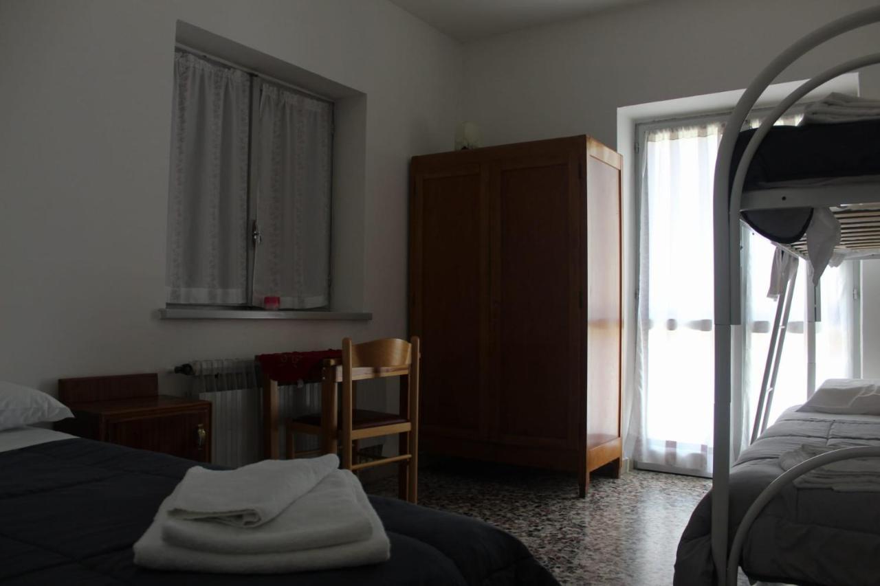 Casa Per Ferie Beatorosaz Hotel Cesana Torinese Eksteriør billede