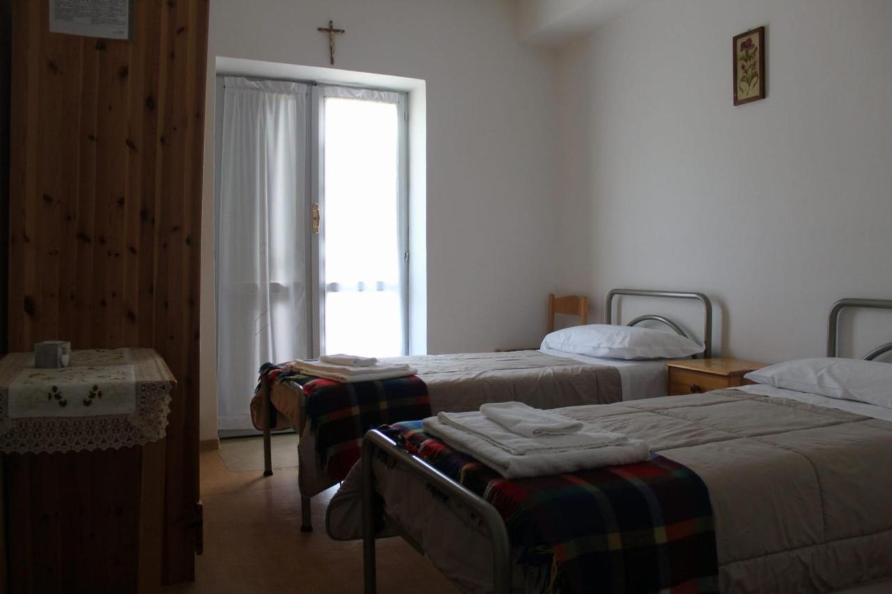 Casa Per Ferie Beatorosaz Hotel Cesana Torinese Eksteriør billede